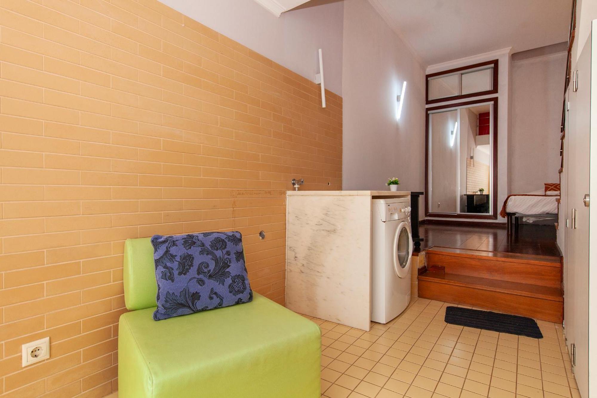 B28 - Stylish Typical House Holiday home *